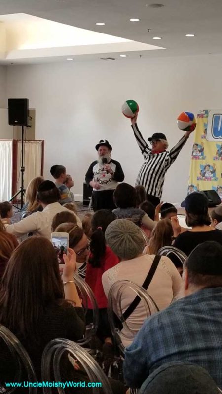 Uncle Moishy and other Jewish children's entertainers during his concert in Miami Florida.
